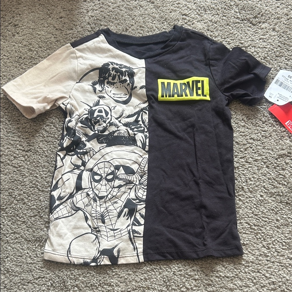 Marvel Black and Cream Superhero T-Shirt